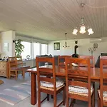 6 Person In Farso-by Traum Farsø