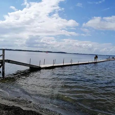 Nyaraló 6 Person In Farso-by Traum